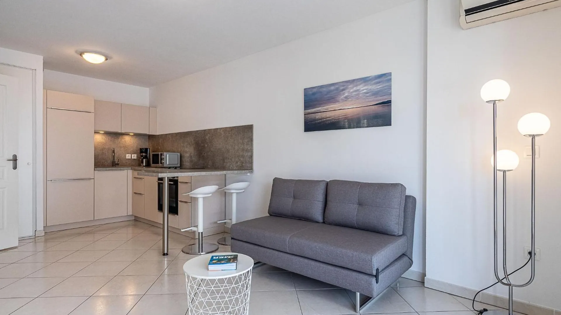 Apartment Cote Port By Interhome Йер 0*,