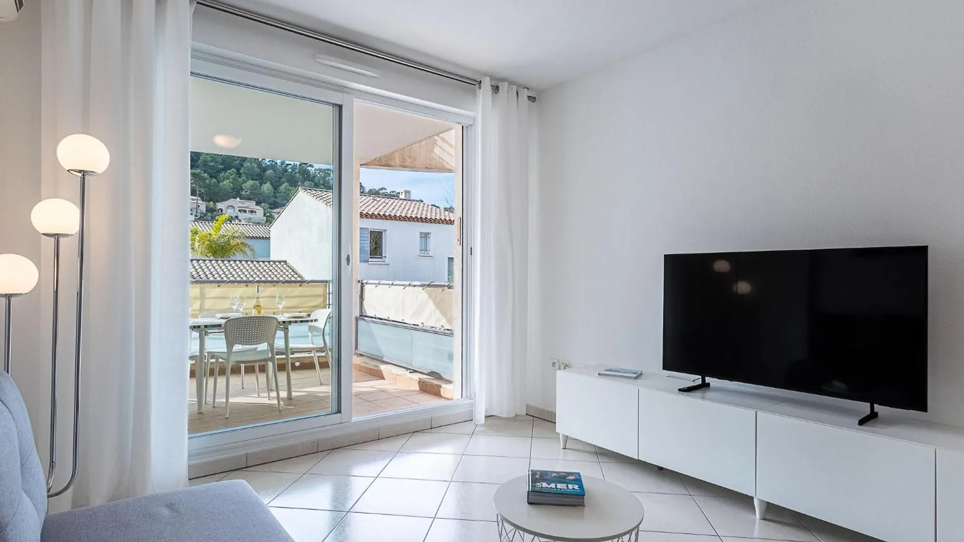 Apartment Cote Port By Interhome Hyeres 0*,